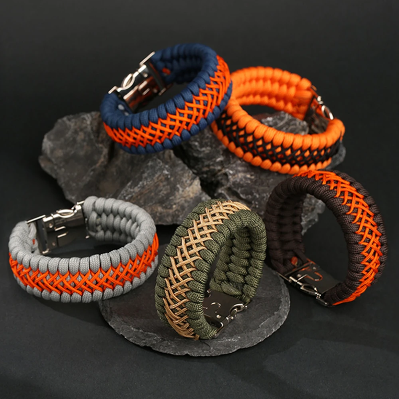 Loyal To The Realms – Handmade 7-Core Paracord Bracelet
