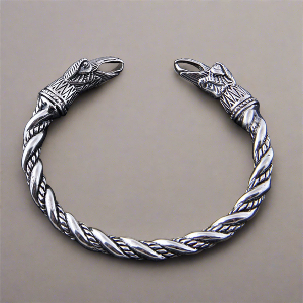 The Pledge - Huginn - Sterling Silver Allegiance Bracelet