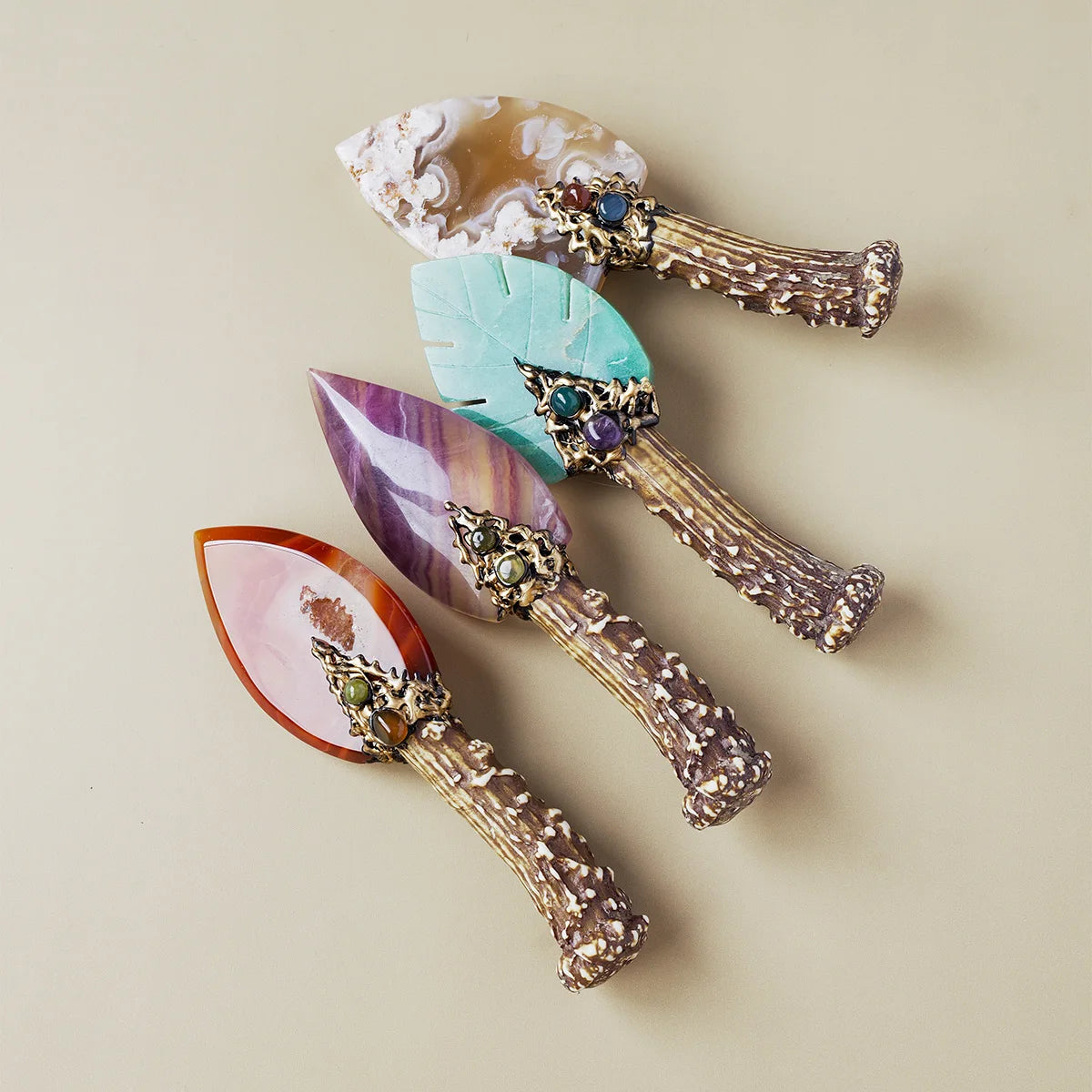 Sólbrandr - Unbladed Stone Fluorite Carnelian Knife