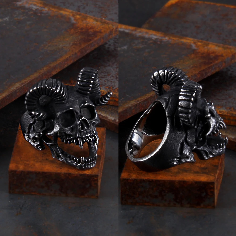 Heads of the Slain – Stainless Steel Viking Skull Ring