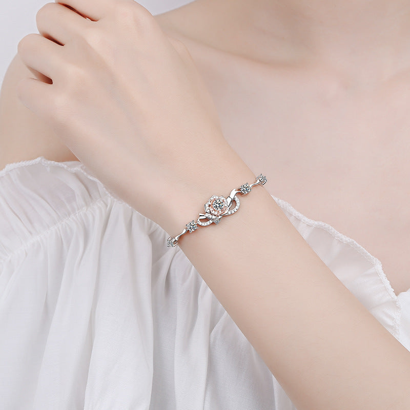 Enchanted Bloom - S925 Silver Inlaid Moissanite Bracelet