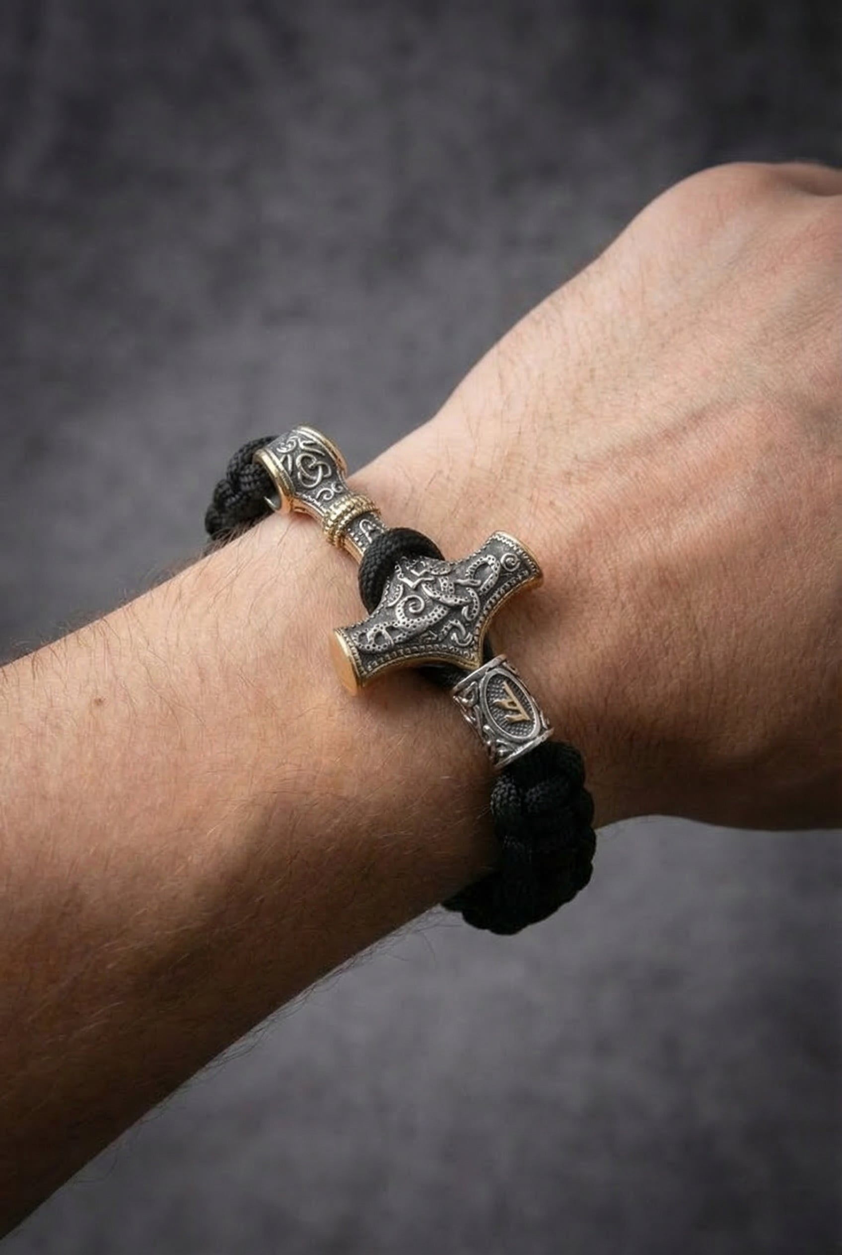 Mjolnir - Thor's Hammer - Bungee Cord Style Mjolnir Bracelet - Viking Trinkets