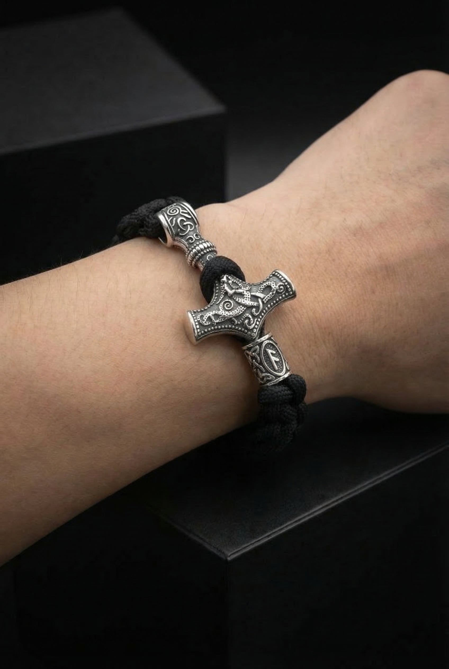 Mjolnir - Thor's Hammer - Bungee Cord Style Mjolnir Bracelet - Viking Trinkets