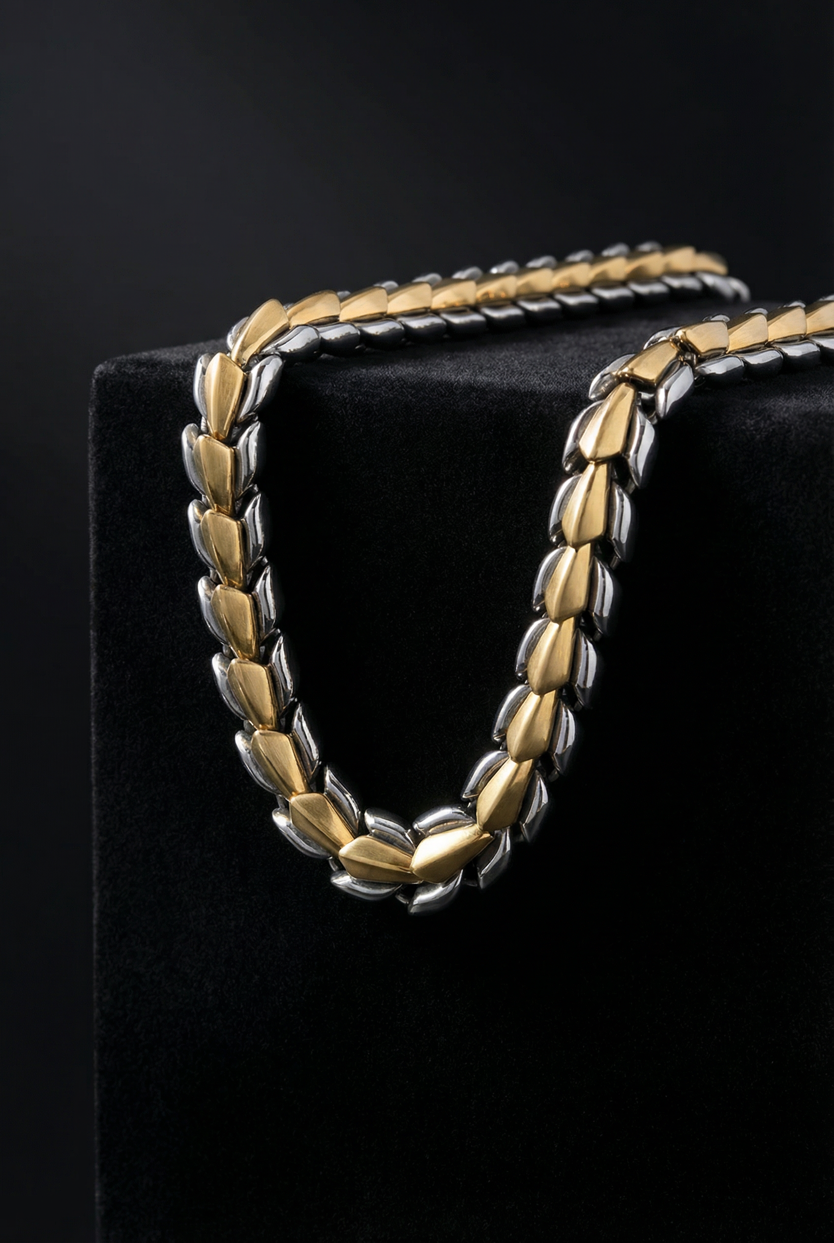 Helvenom - Stainless Steel Serpent Necklace - Viking Trinkets