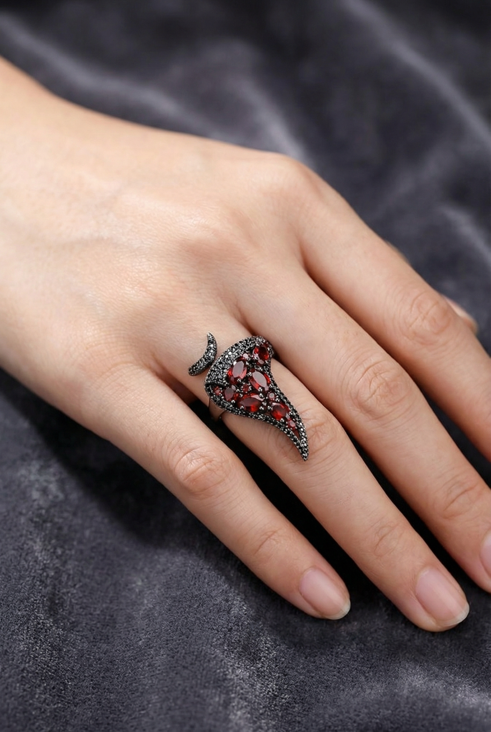 Beauty of Youth - Garnet Laid Ring and Earrings - Viking Trinkets