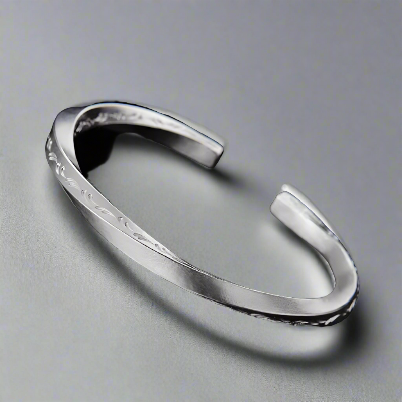 The Rulers - 999 Silver Couples Bangle