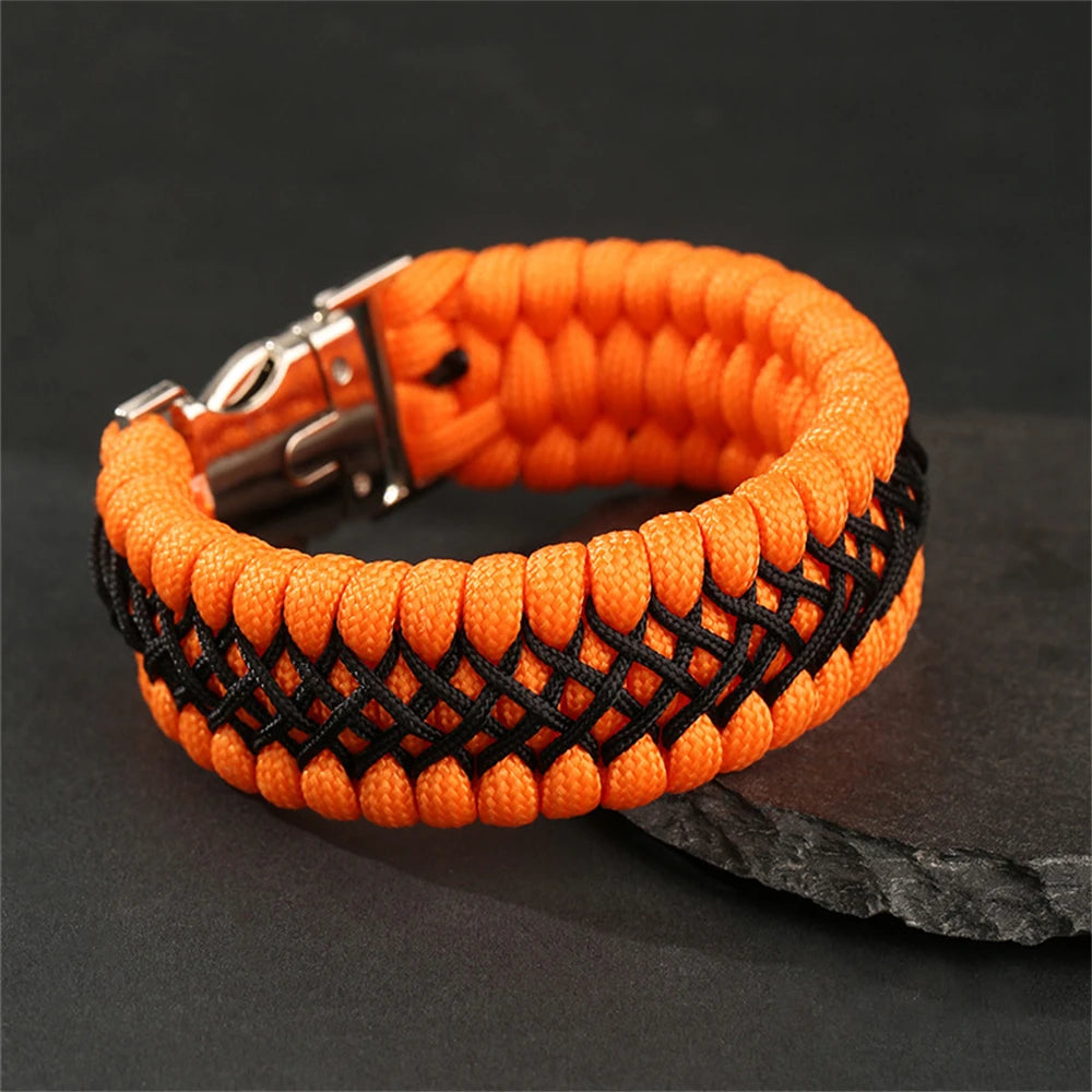 Loyal To The Realms – Handmade 7-Core Paracord Bracelet