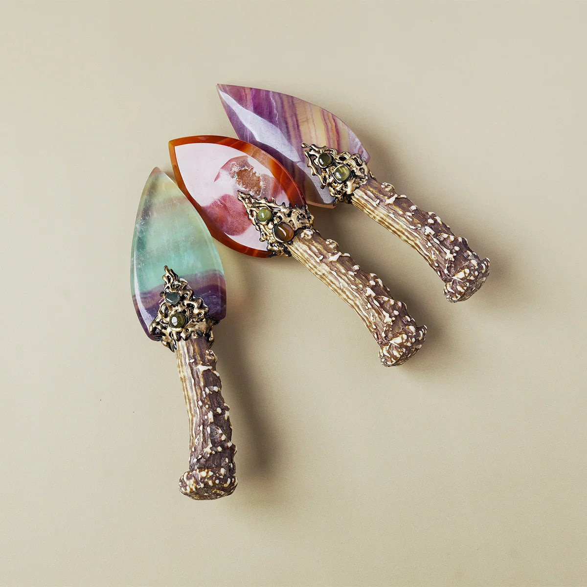 Sólbrandr - Unbladed Stone Fluorite Carnelian Knife