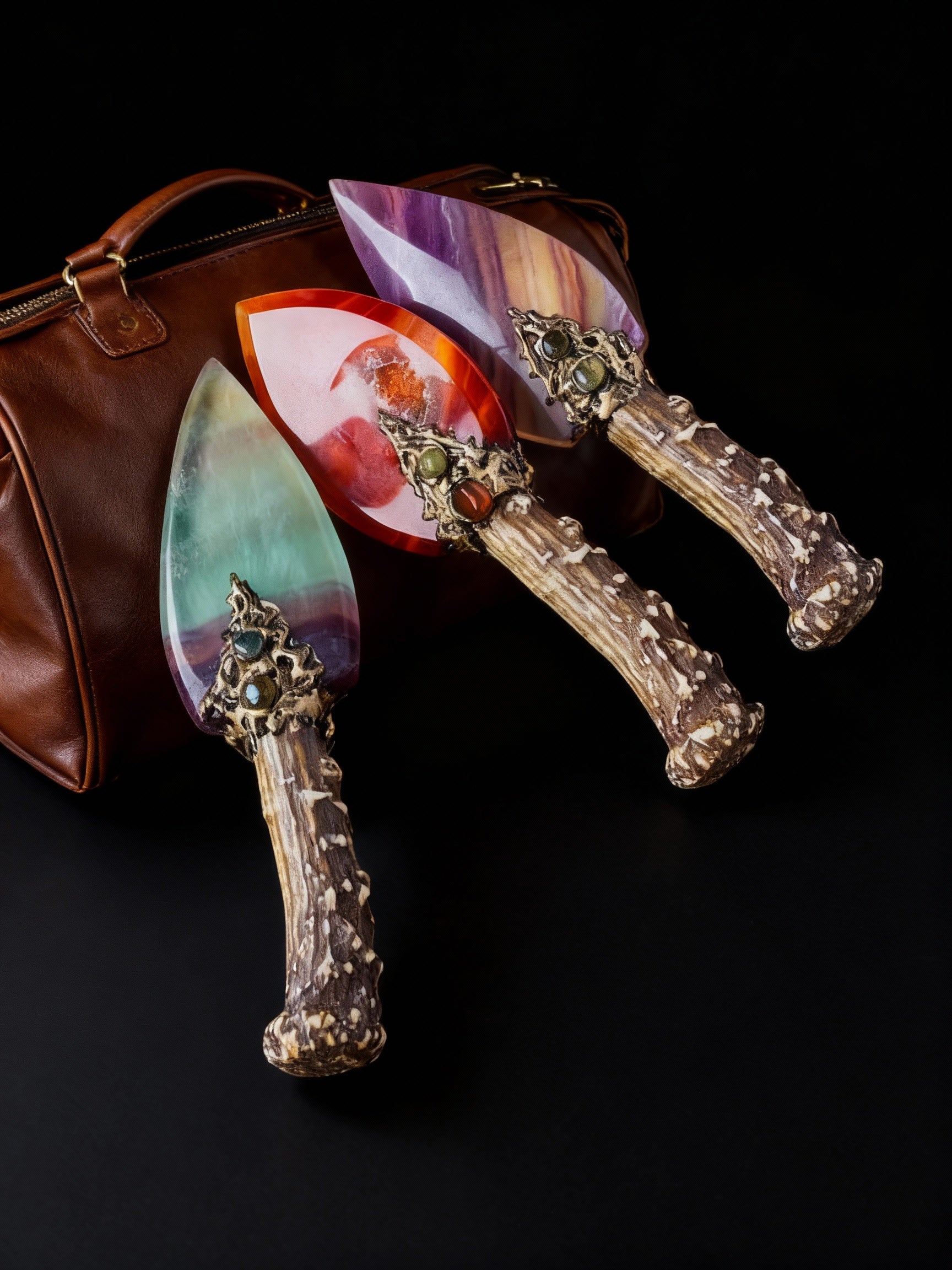 Sólbrandr - Unbladed Stone Fluorite Carnelian Knife