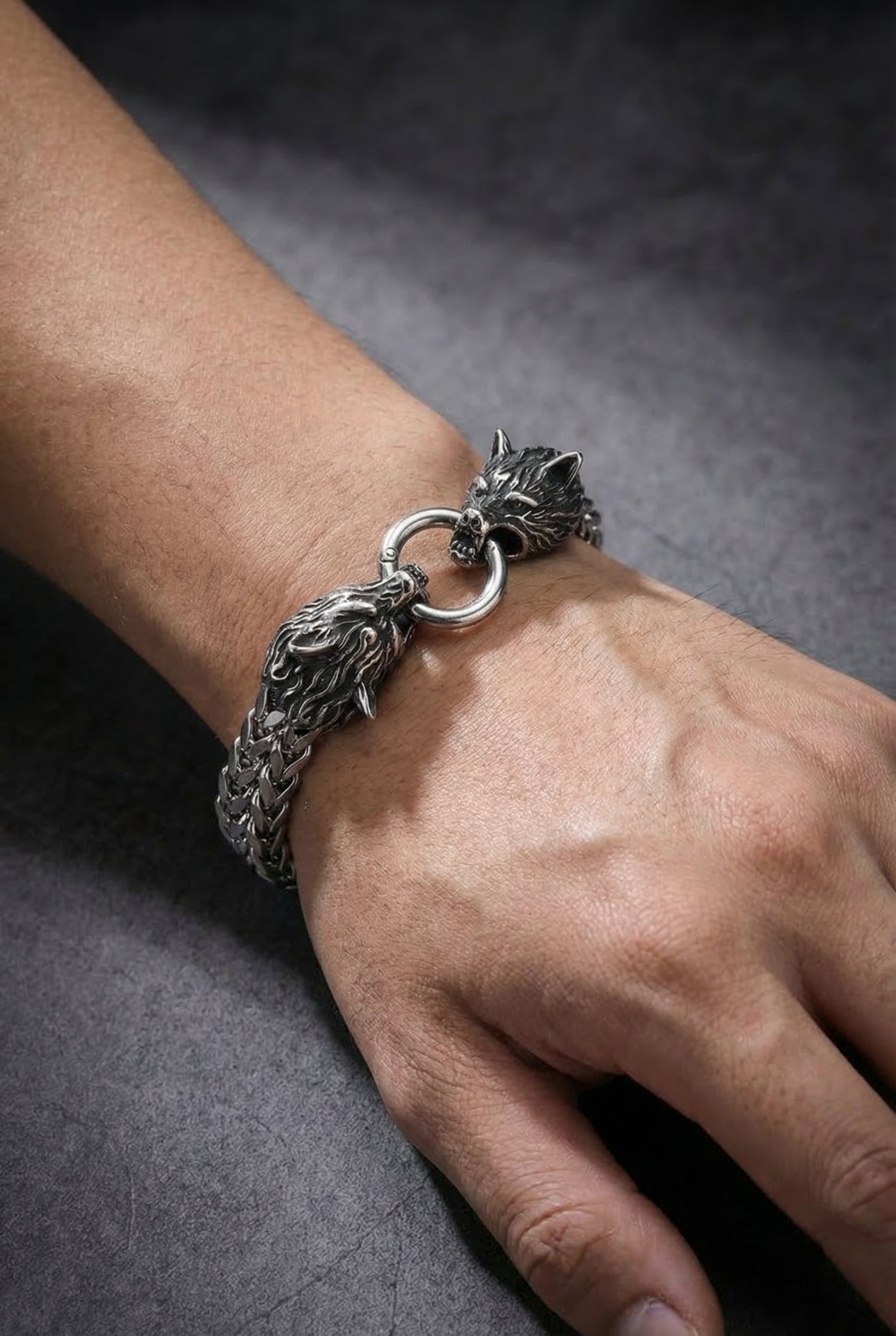 Fenrir's Bite - Stainless Steel Wolf Head Chain Pendant