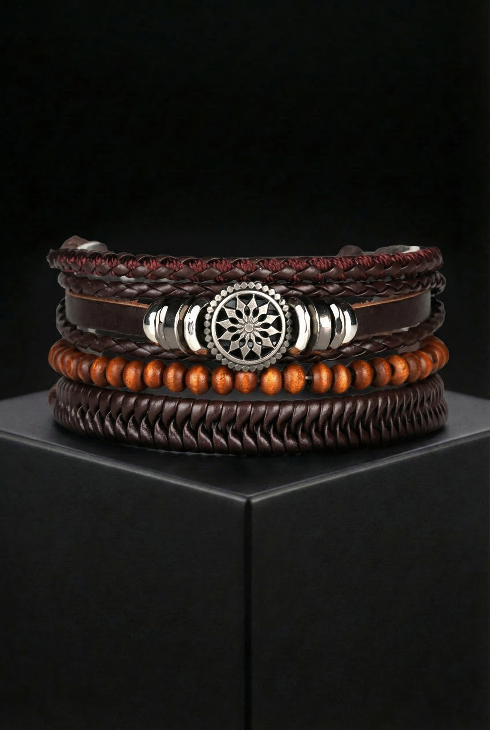 Chariot of Sól Leather Bracelet - Viking Trinkets
