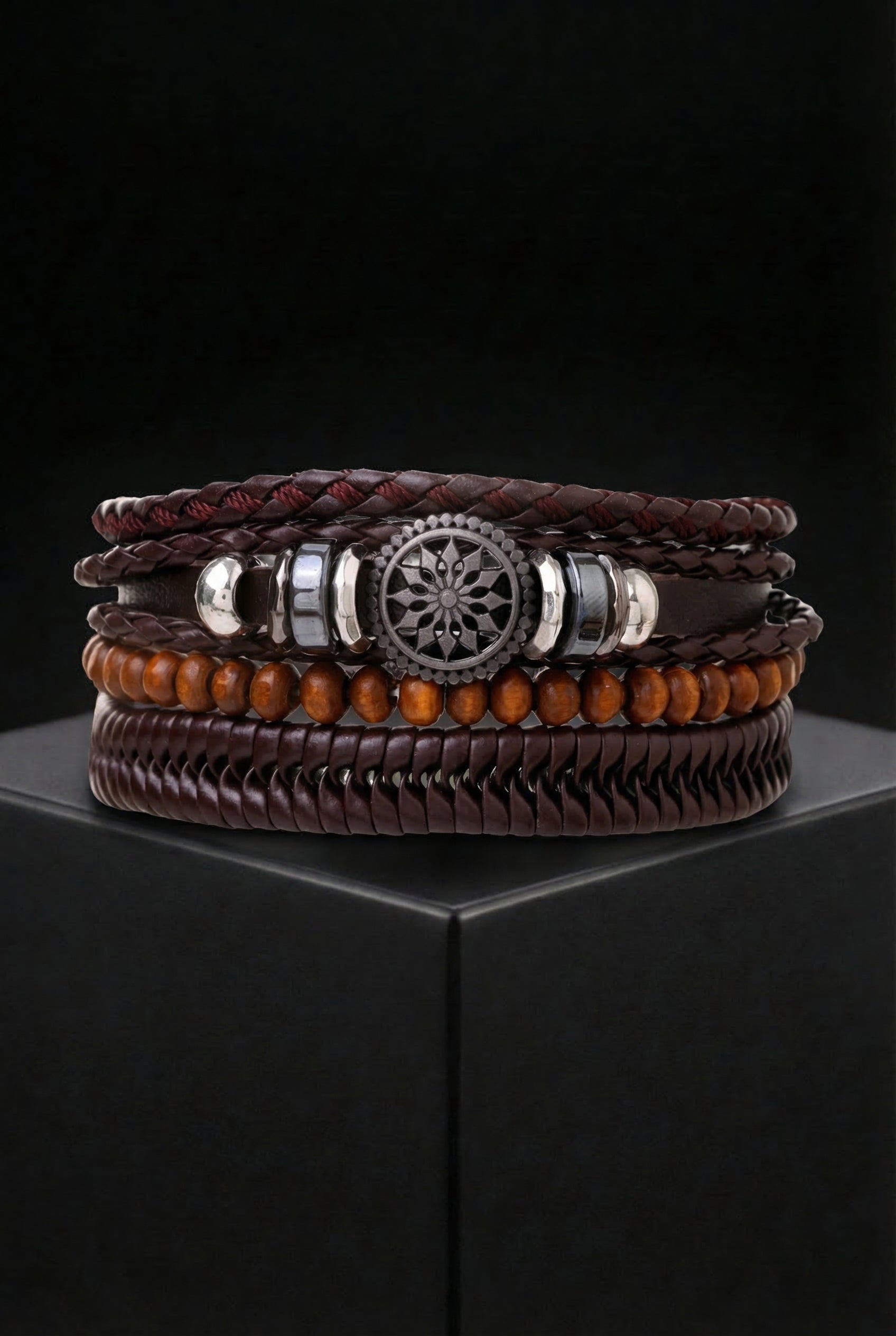 Sköll's Chase Leather Bracelet