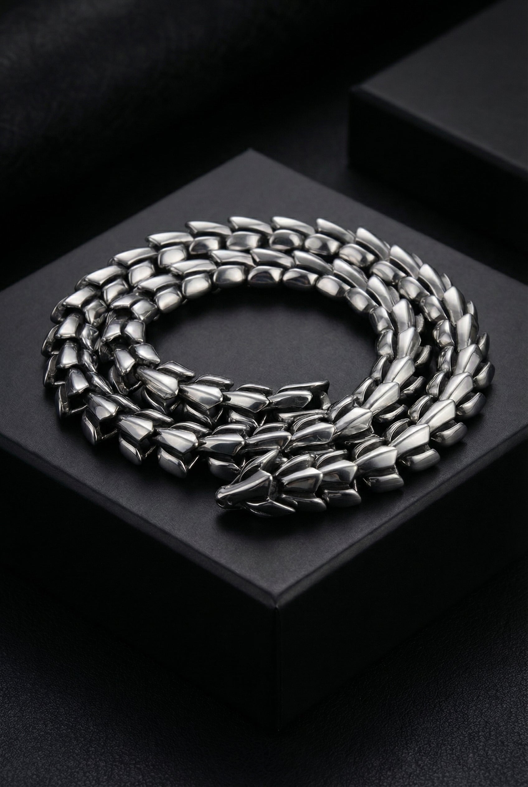 Helvenom - Stainless Steel Serpent Necklace