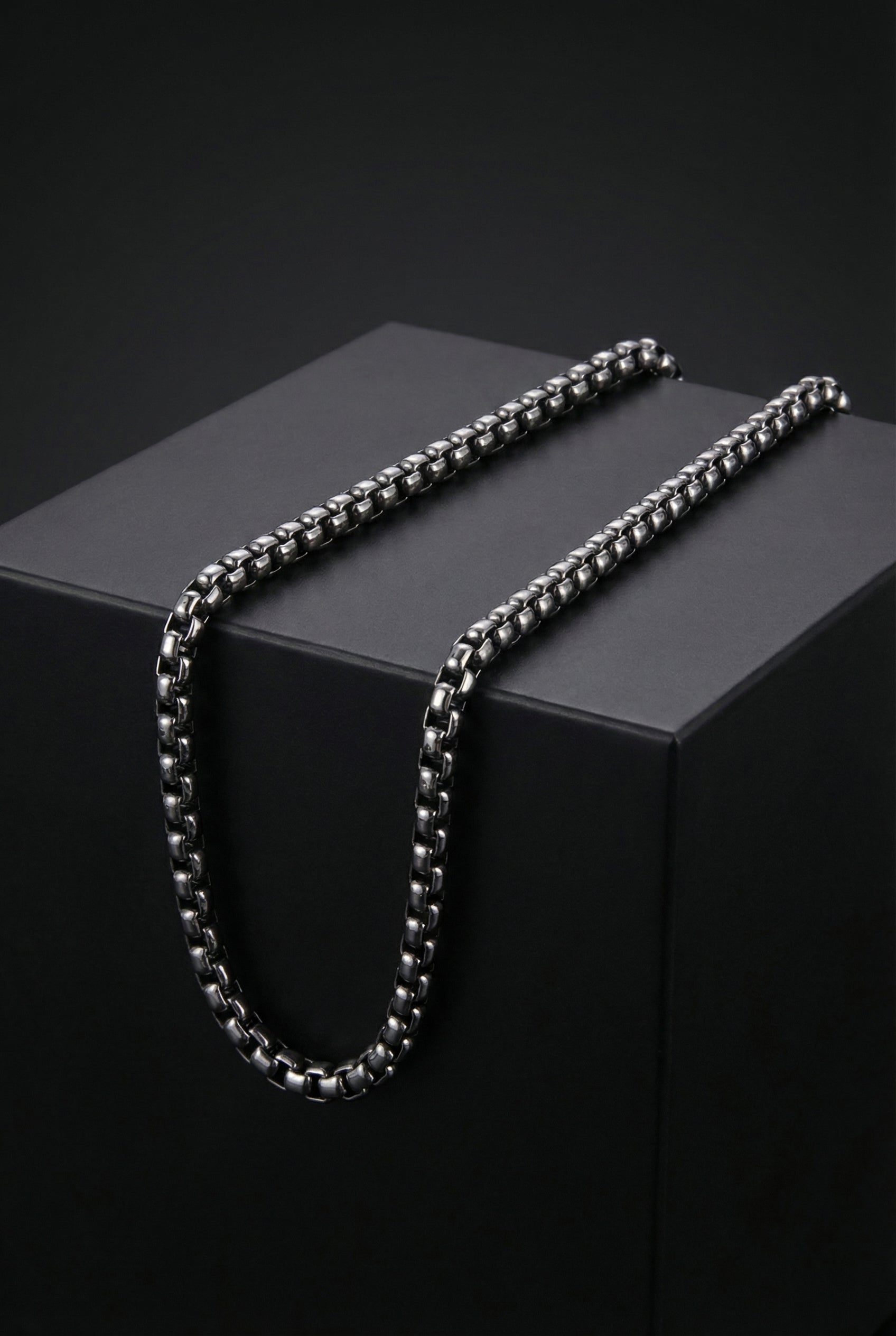 Thor's Binds - Stainless Steel Chain Style Necklace - Viking Trinkets