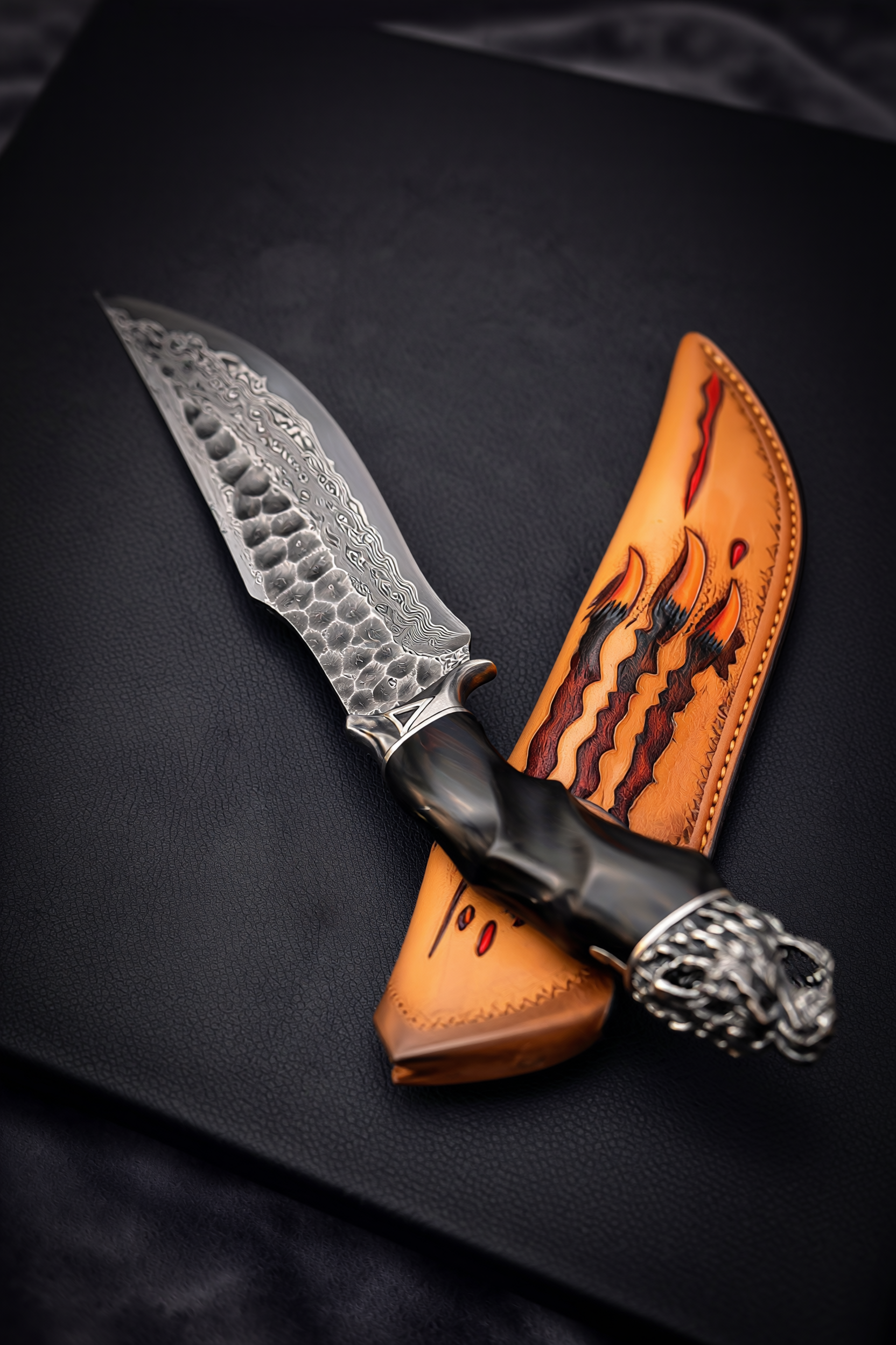 Fenrir's Claw - Damascus Steel Blade - Viking Trinkets