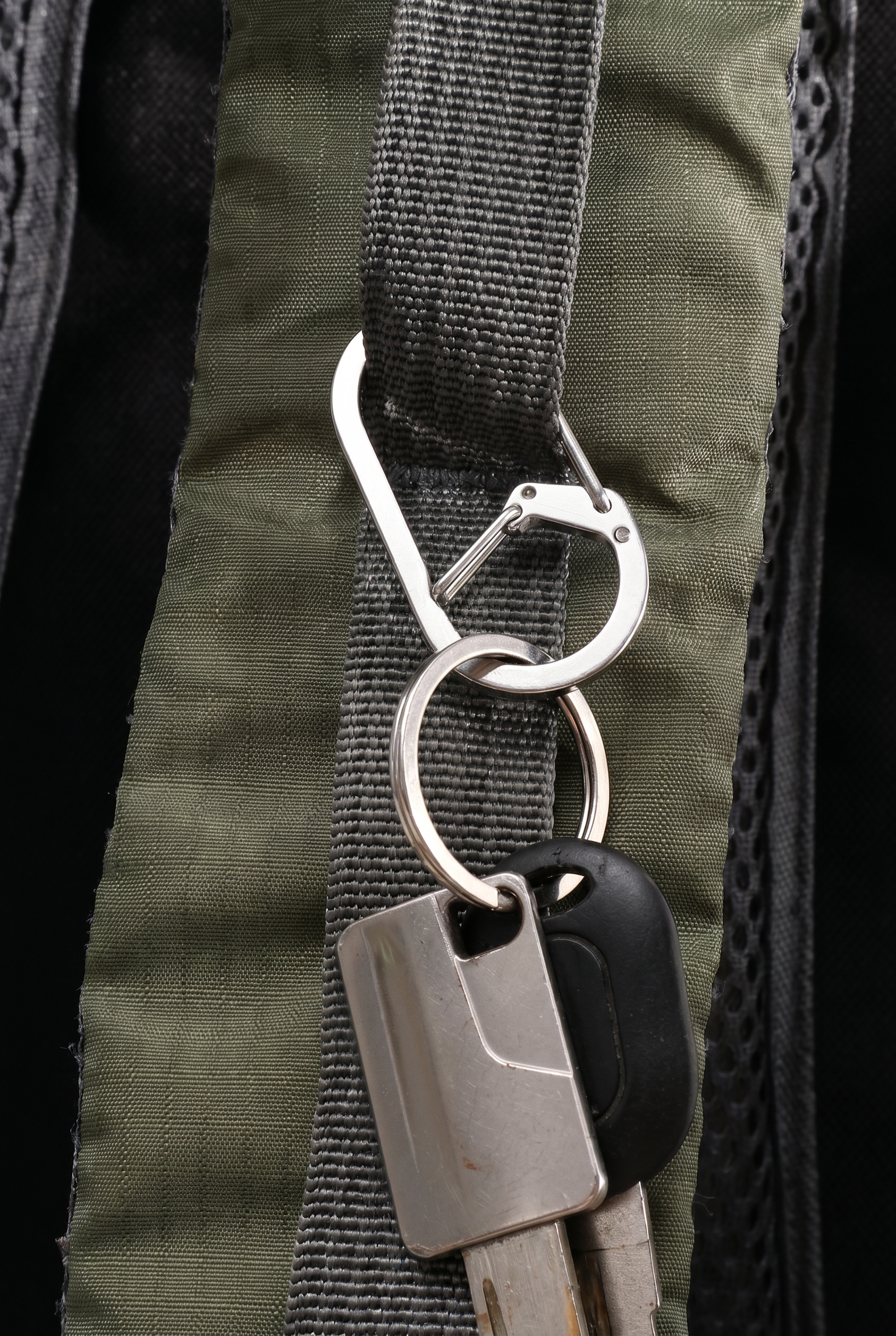 Stainless Steel G Hook Carabiner Keychain Tactical Backpack Molle Clip Outdoor Camping Hiking Gear EDC Tool Quick Release Clasps - Viking Trinkets