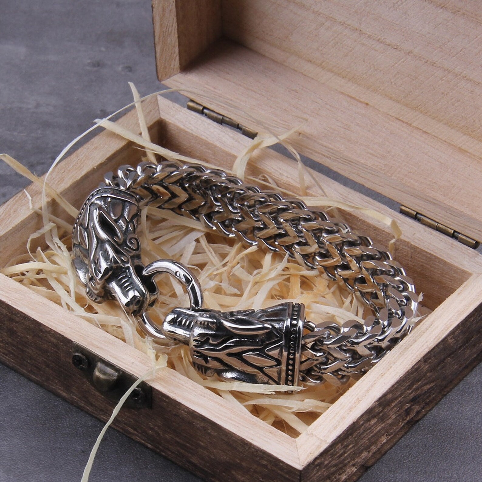 Nidhogg - The Malice Striker - Stainless Steel Dragon Bracelet - Viking Trinkets