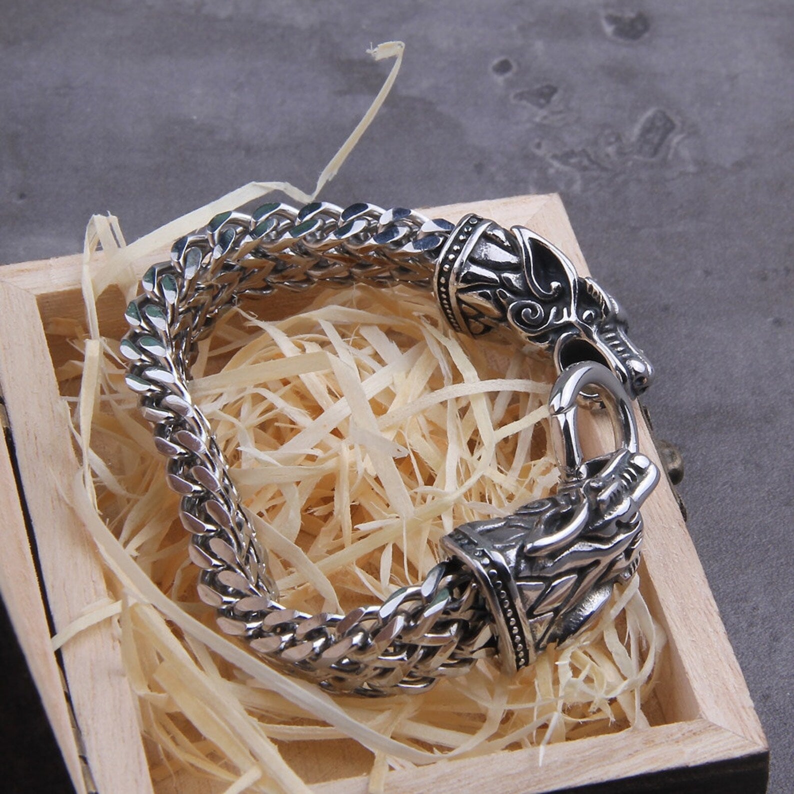 Nidhogg - The Malice Striker - Stainless Steel Dragon Bracelet - Viking Trinkets